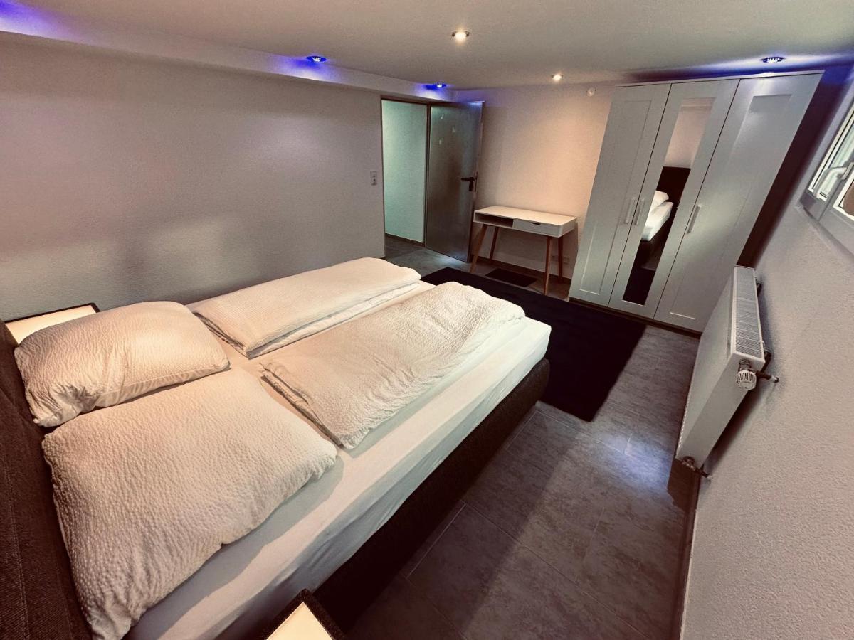 Gemuetliche Wohnung In Leverkusen Luaran gambar